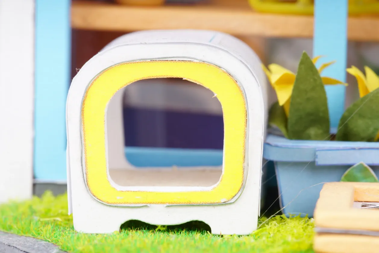 DIY Miniature House Kit: Dora's Loft