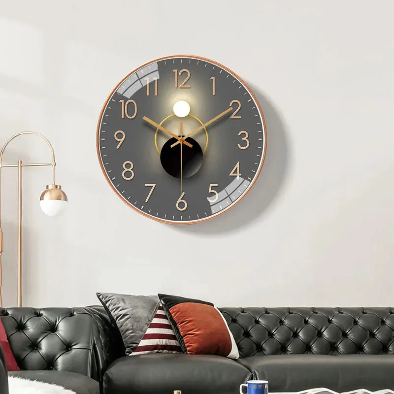 Minimalist Wall Clock Of 12 Inch With Gold Frame Wall Mounted