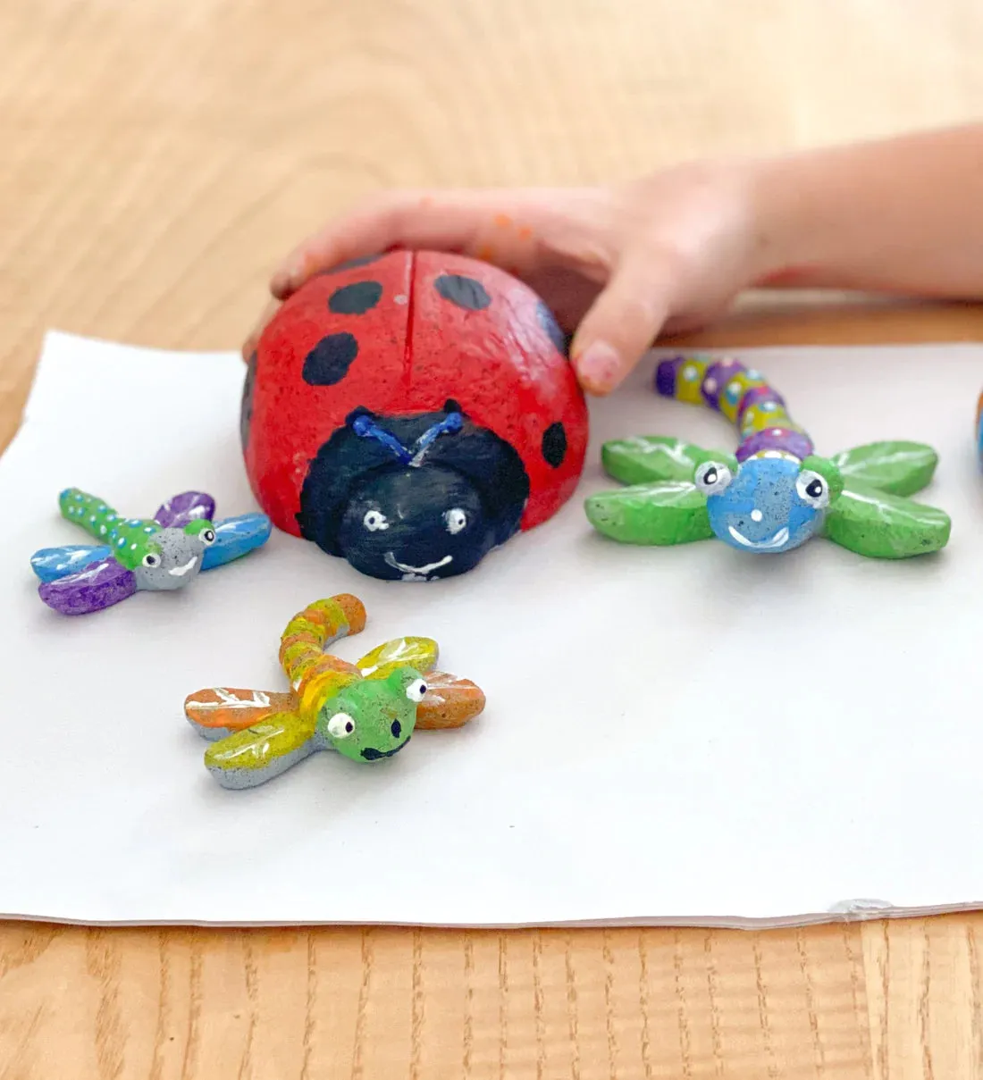 Paint Your Own Pet Bugs