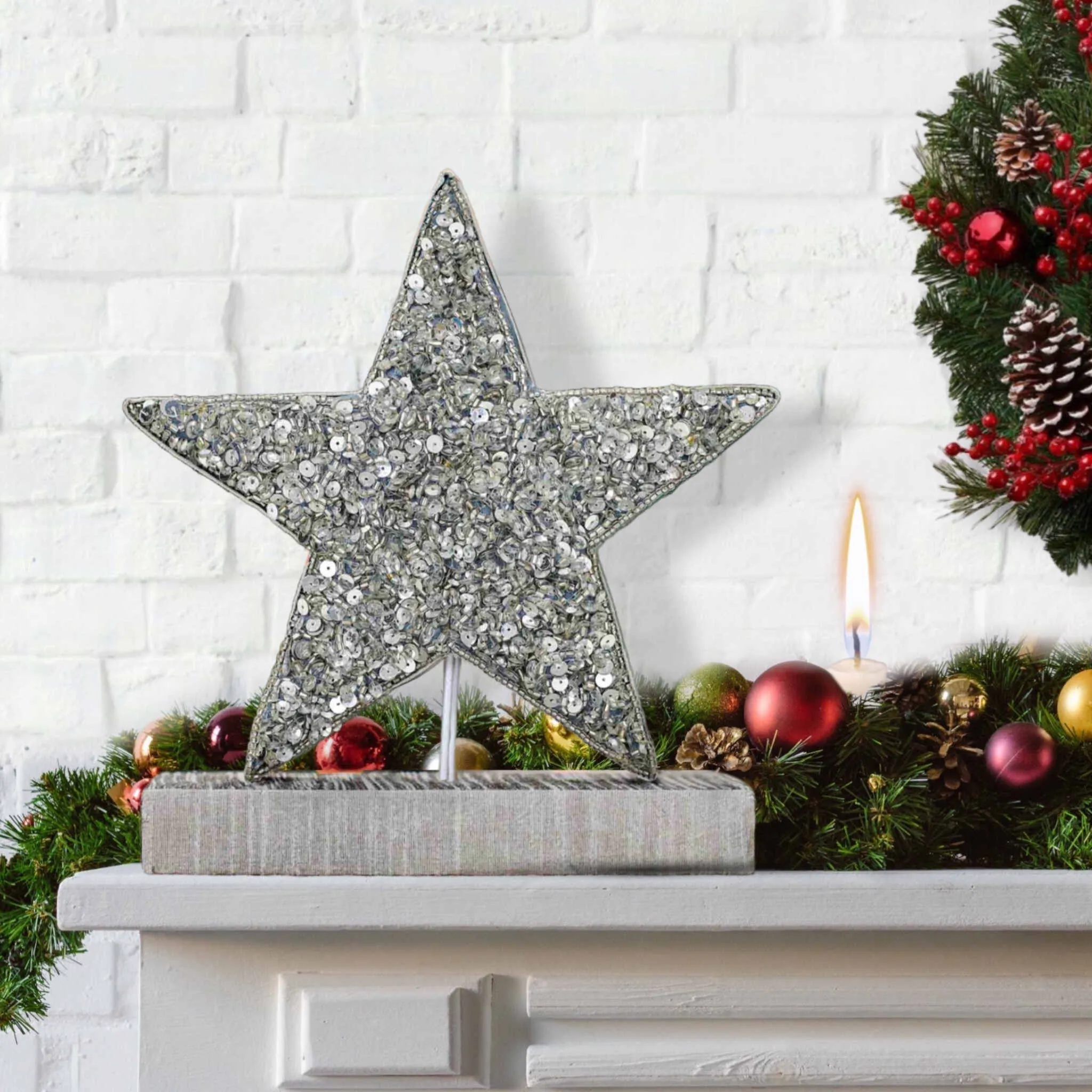 UR A Star Beaded Christmas Table Decor in Silver